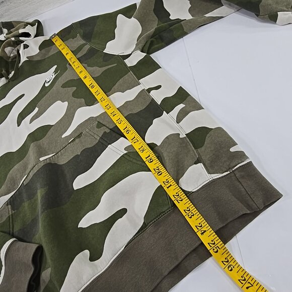 NIKE Camo Club Pullover Hoodie Green Camo MEN'S SIZE MEDIUM ‼️STAINS‼️AS-IS‼️... - Picture 15 of 16